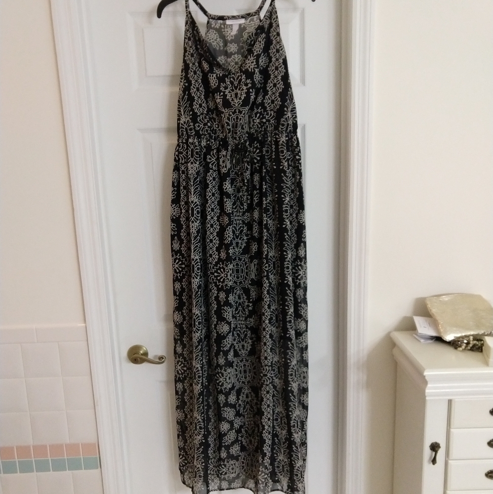 Liz Lange maternity dress